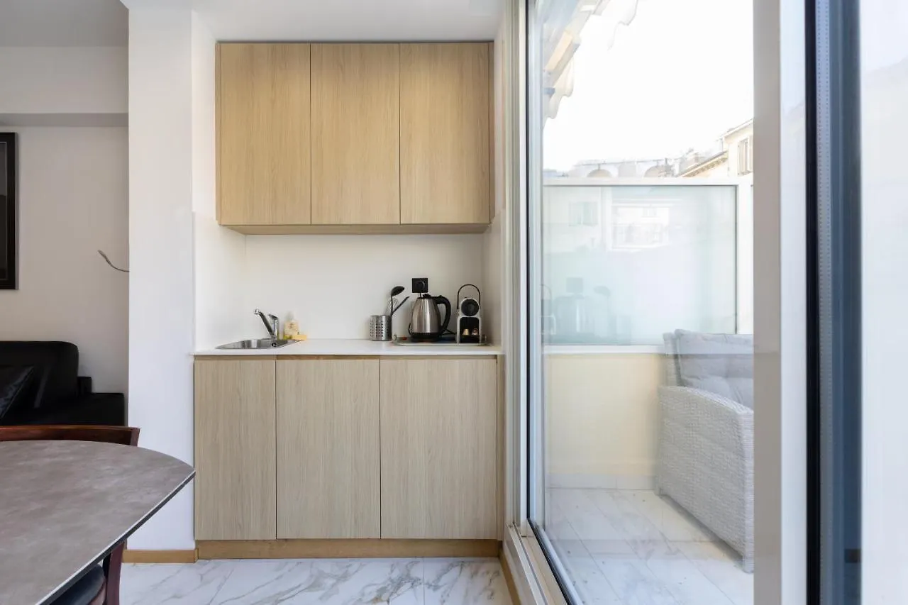 Agence des Résidences - Appartements privés du Grand Hotel - Standard Cannes 0*,