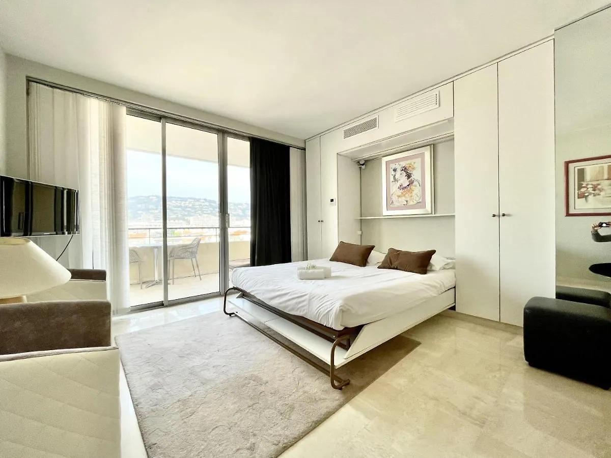 Agence Des Residences Cannes 0*,